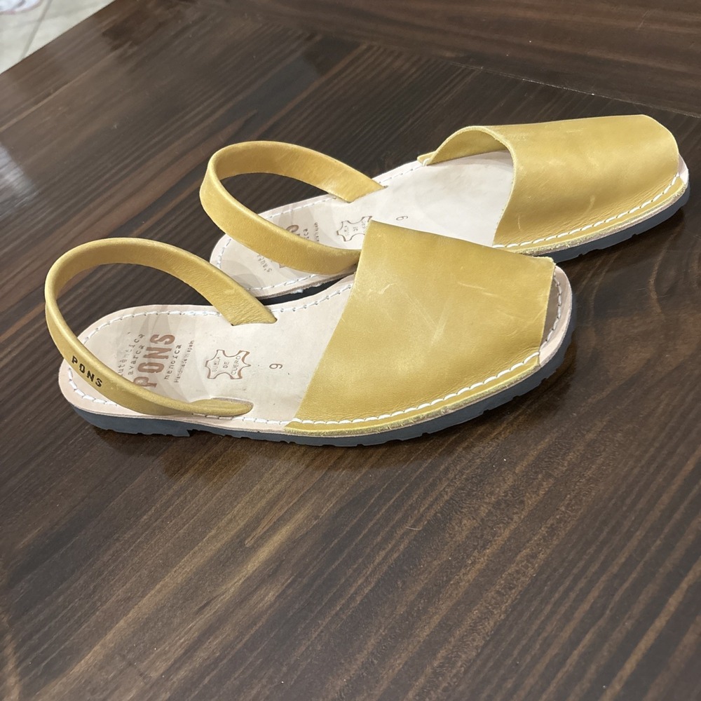 PONS Avarcas Minorca Classic Flats Slingback Leather Soft Footbed Sz 9